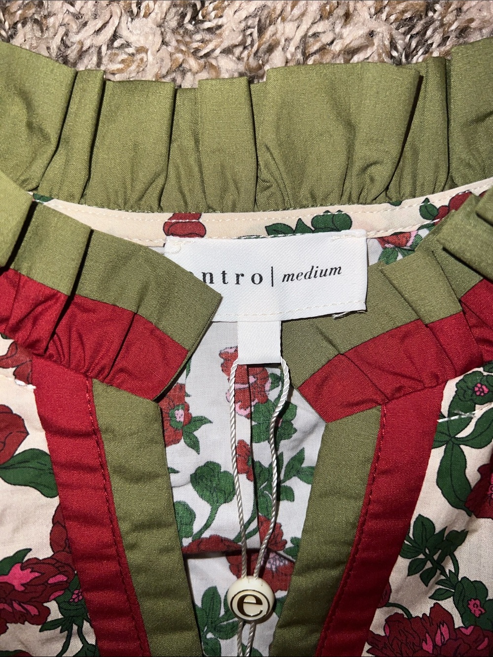 entro Cream Floral Ruffle Sleeve Top with Red Flowers and Green Trim - Picture 2 of 6